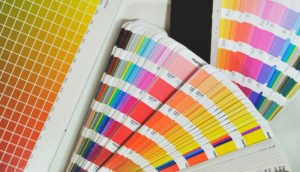 Leia mais sobre o artigo Tabela de Cores: Como acertar na Hora da impressão?